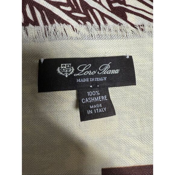 Loro Piana Turati Herringbone Cashmere Scarf 51”X 51” See Description - Picture 7 of 16